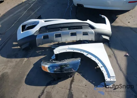 2021 Ford Explorer Xlt from USA, damaged, VIN 1FMSK8DH6MGC45881